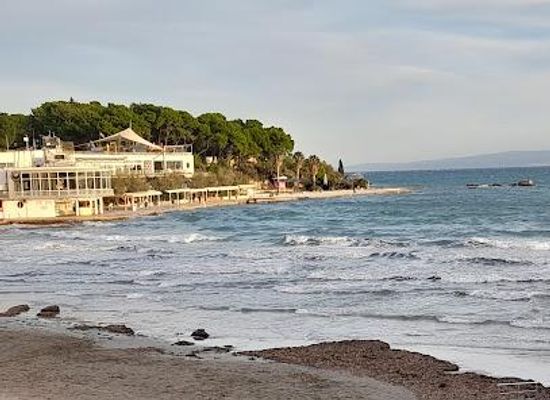 croatia/split/attraction/bacvice-city-beach