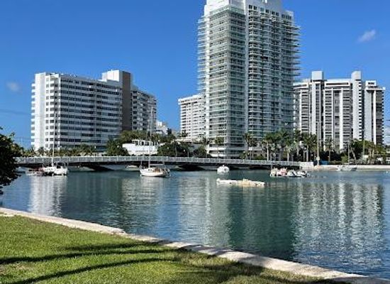 florida/homestead/attraction/maurice-gibb-memorial-park