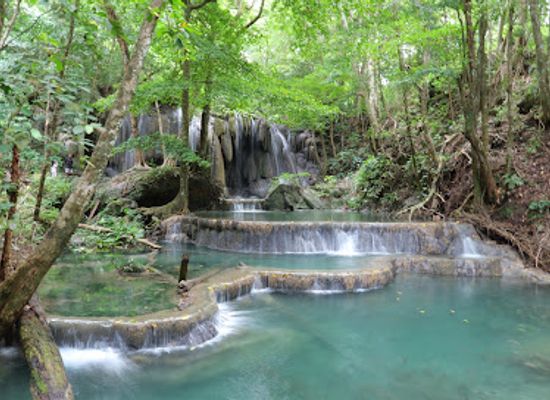 indonesia/pulau-moyo/attraction/mata-jitu-waterfall
