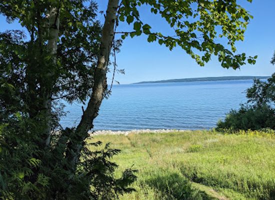 michigan/harbor-springs/attraction/east-park
