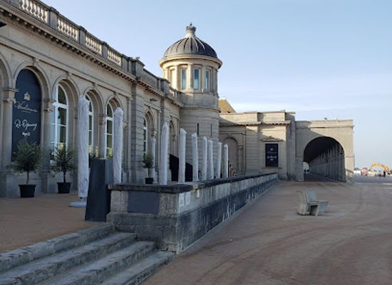 belgium/belgian-coast/attraction/etoile-de-jean-claude-van-damme
