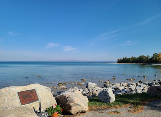 michigan/charlevoix/attraction/susan-creek-nature-preserve