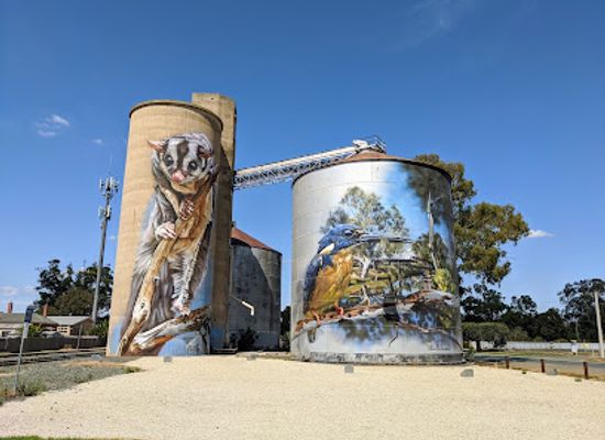 australia/northern-victoria/attraction/rochester-silo-art