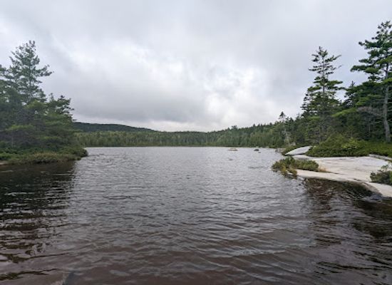 maine/katahdin-region/attraction/nahmakanta-public-reserved-land