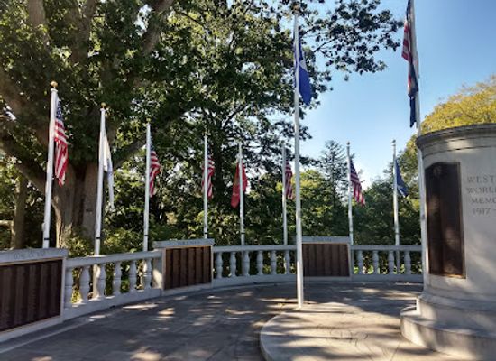 rhode-island/westerly/attraction/westerly-downtown-historic-district