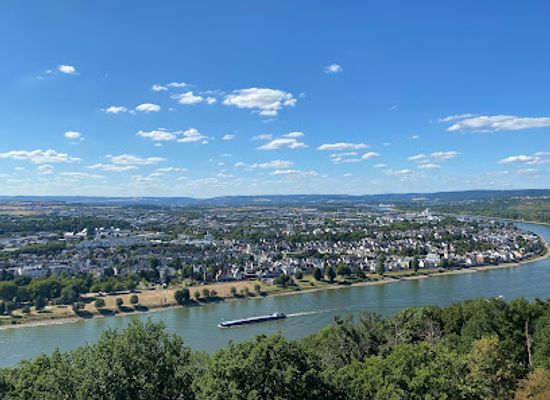 germany/koblenz/deutsches-eck/attraction/koblenzer-kanten-rhein-mosel-blick