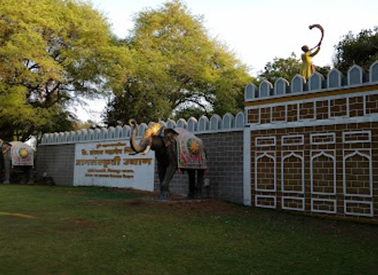 india/pune/baner/attraction/late-sanjay-mahadeo-nimhan-gram-sanskruti-udyan