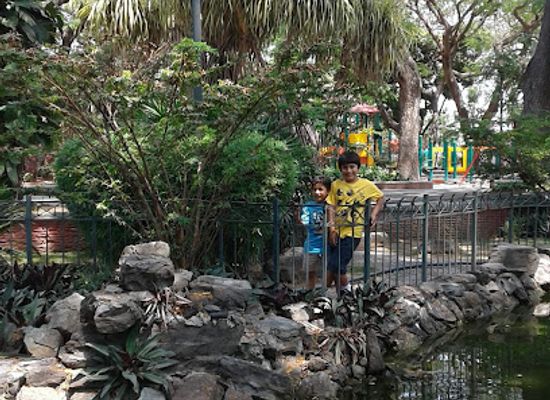 ecuador/guayas-region/attraction/urdesa-park