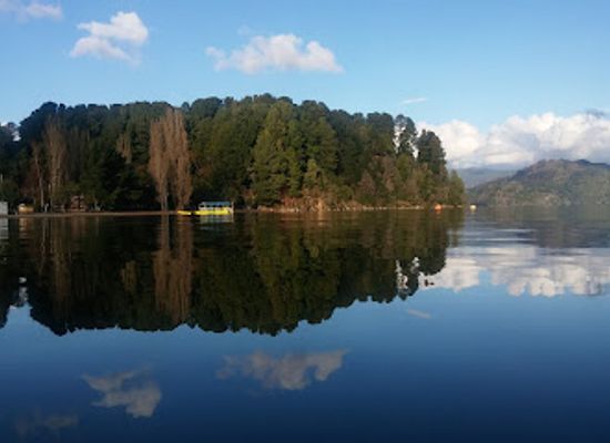 chile/los-rios-region/attraction/playa-grande-lican-ray