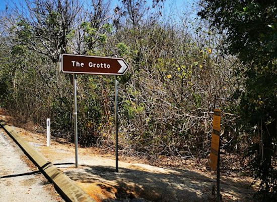 christmas-island/greta-point/attraction/the-grotto