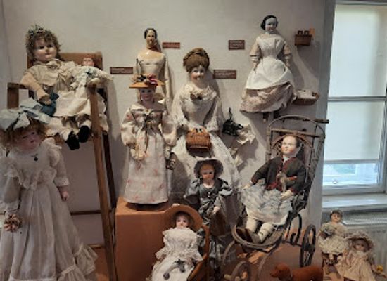 austria/lower-austria/attraction/dolls-and-toy-museum