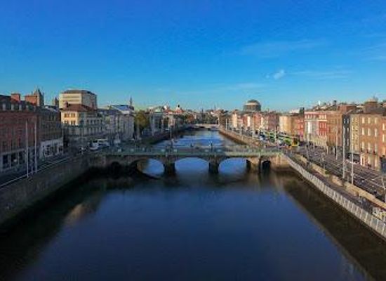 ireland/dublin/attraction/grattan-bridge