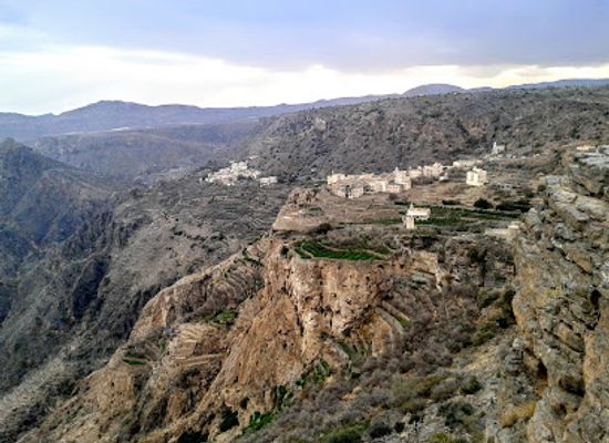 oman/jebel-akhdar/attraction/jabal-akhdar