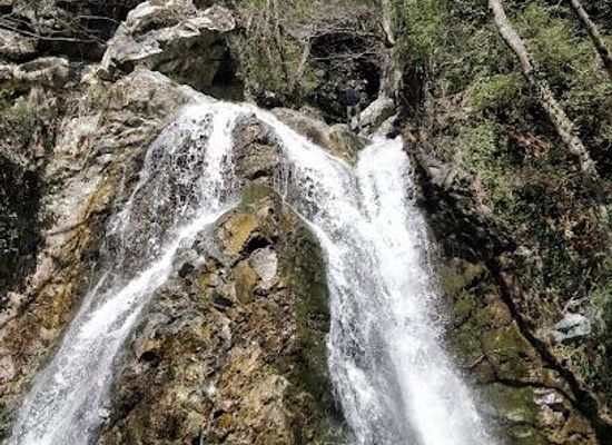cyprus/troodos-mountains/attraction/chantara-waterfall