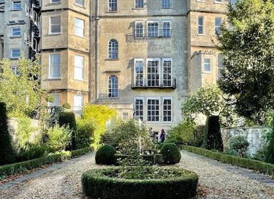 united-kingdom/wiltshire/attraction/georgian-garden