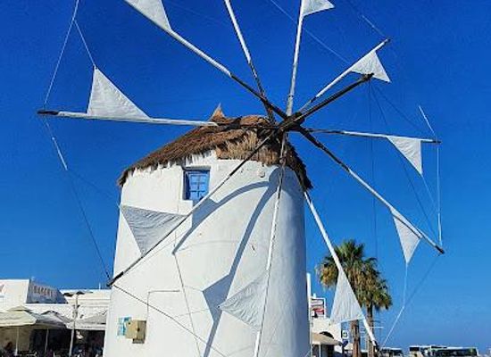 greece/south-aegean/attraction/windmill-in-port