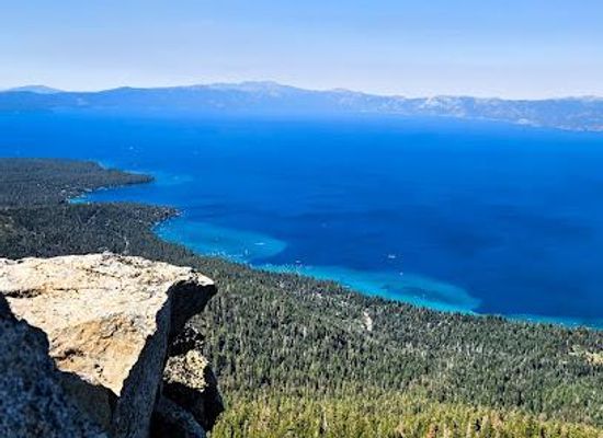 california/gold-country/attraction/rubicon-peak