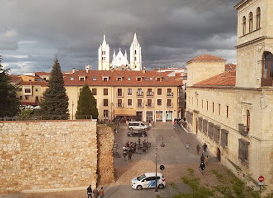 spain/castile-and-leon/attraction/museo-de-leon