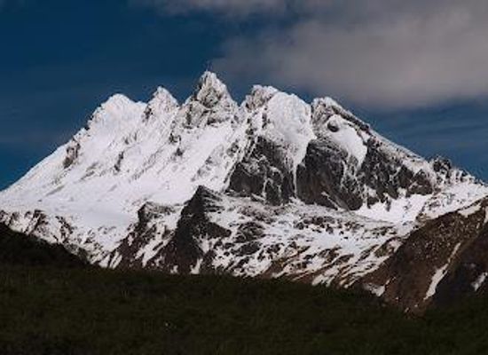 argentina/ushuaia/attraction/cerro-cinco-hermanos