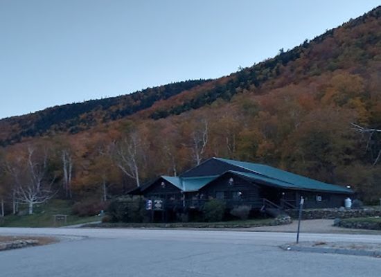 new-hampshire/carroll-county/attraction/willey-house