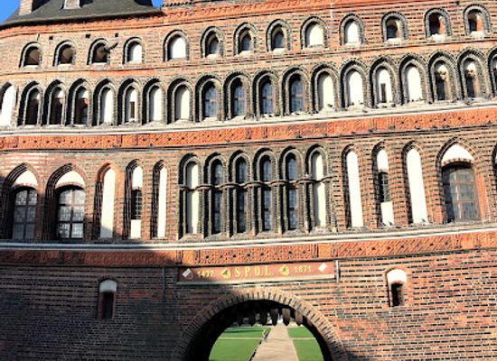 germany/lubeck/attraction/marzipanmuseum-niederegger