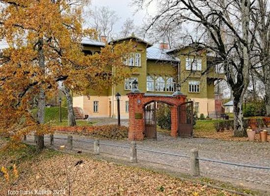 latvia/kuldiga/attraction/kuldiga-district-museum