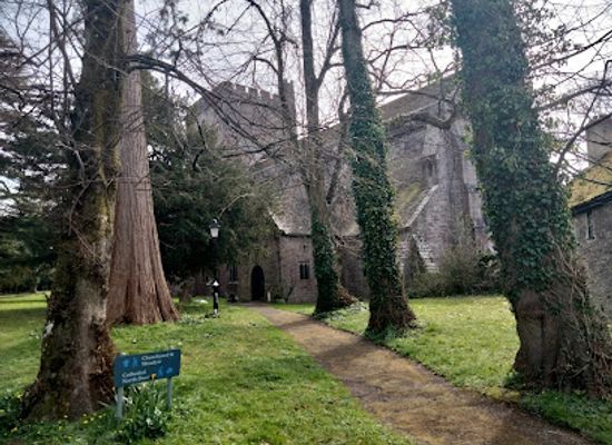 united-kingdom/brecon-beacons-national-park/landmark/brecon-cathedral