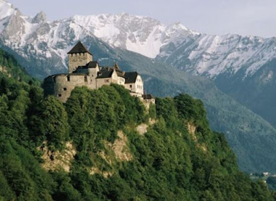 liechtenstein/steg/attraction/vaduz-castle