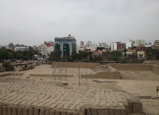 peru/callao/attraction/pucllana-park
