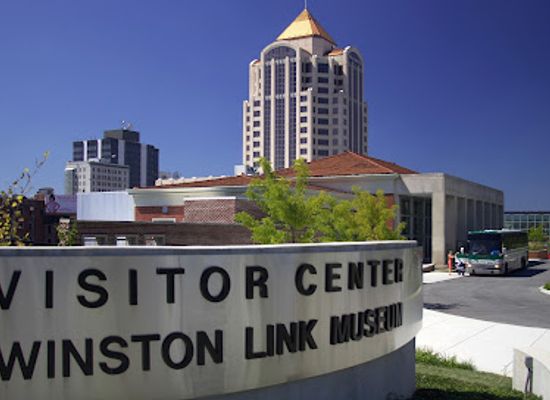 virginia/roanoke/south-roanoke/attraction/visit-virginia-s-blue-ridge