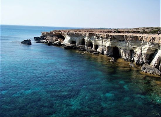 cyprus/cape-greco-national-forest-park/attraction/blue-holes