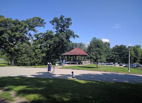 iowa/muscatine/attraction/weed-park
