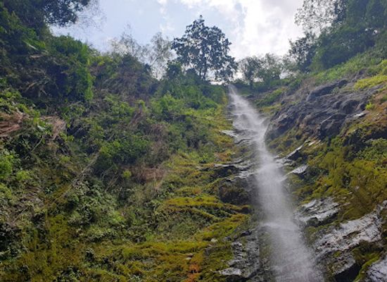 timor-leste/loihuno-waterfall/attraction/tuda-tiris-waterfall