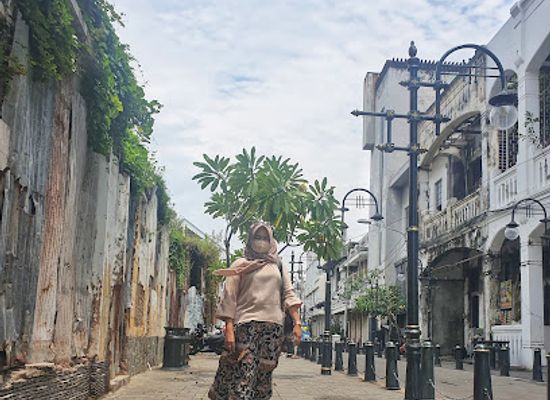 indonesia/semarang/old-town-semarang/attraction/rumah-akar-kota-lama-semarang