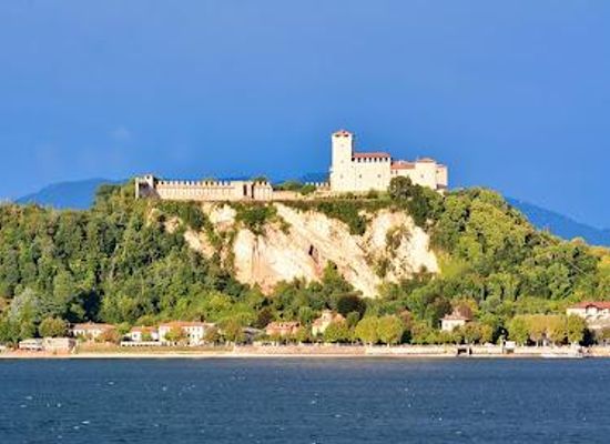 switzerland/ascona/attraction/rocca-di-angera