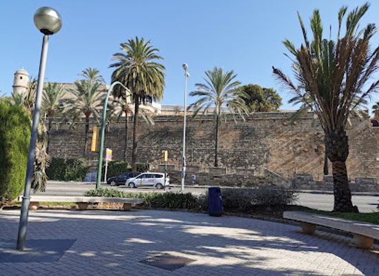 spain/palma-de-mallorca/paseo-maritimo/attraction/jardins-de-sant-elm