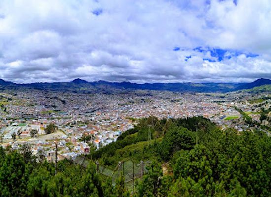 ecuador/loja/attraction/colinas-del-pucara-park