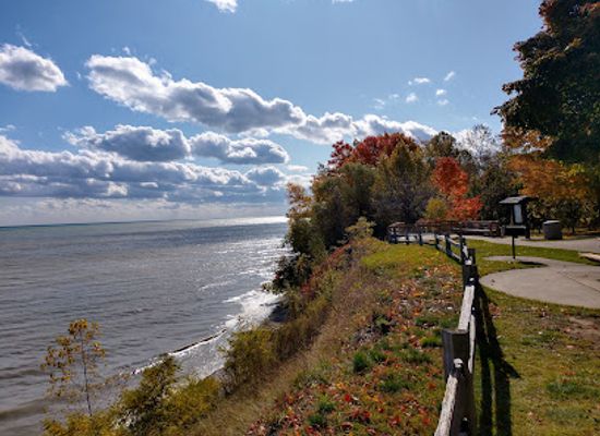 michigan/the-thumb/attraction/lake-huron-roadside-park