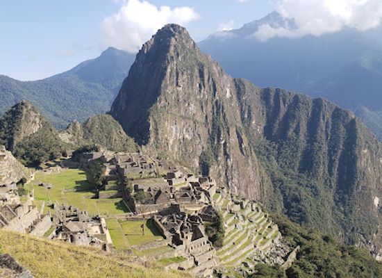 peru/inca-trail/attraction/temple-of-the-three-windows