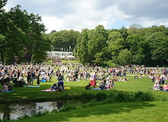 sweden/halland/attraction/slottsskogen