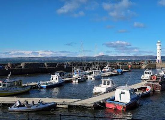 united-kingdom/edinburgh/landmark/newhaven-harbour