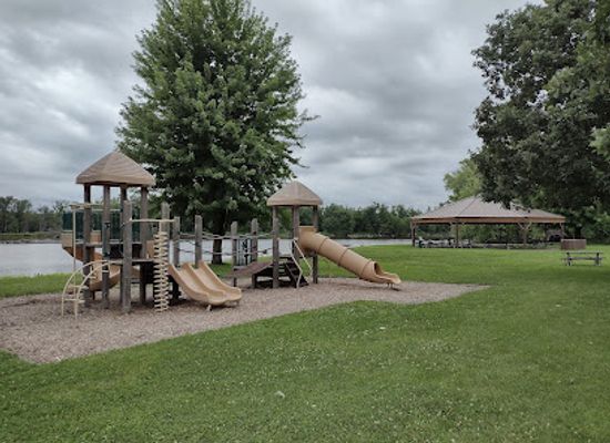wisconsin/northern-highland/attraction/us-army-corps-of-engineers-blackhawk-park