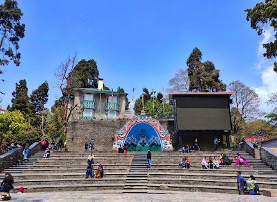 india/darjeeling/attraction/darjeeling-mall