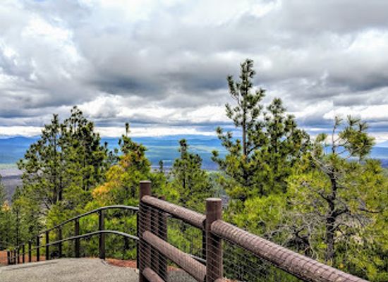 oregon/cascade-mountains/attraction/lava-lands-visitor-center