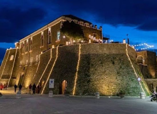 italy/irpinia/attraction/castello-dell-ettore