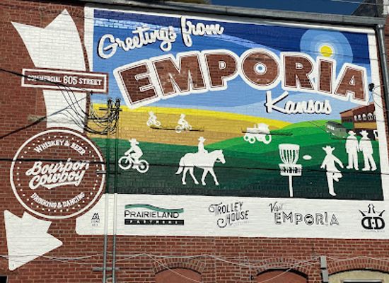 kansas/emporia/attraction/greetings-from-emporia-mural