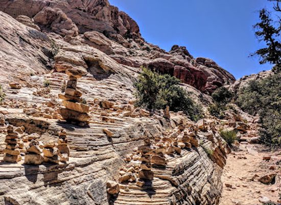 nevada/clark-county/attraction/calico-tanks-trail