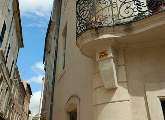 france/nimes/attraction/invader-nim-04