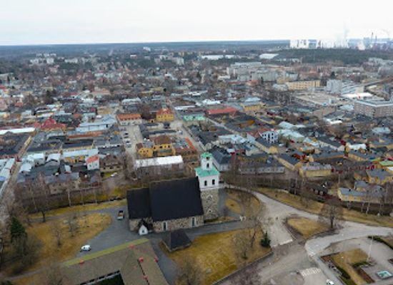 finland/satakunta/attraction/church-of-the-holy-cross