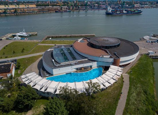 lithuania/nida-beach/attraction/the-dolphinarium
